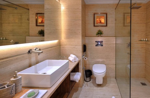 Taj Ganj Hotel | Golden Tulip Agra