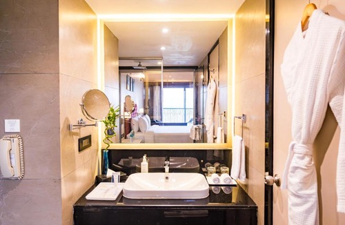 Candolim Resort | Golden Tulip Candolim, Goa