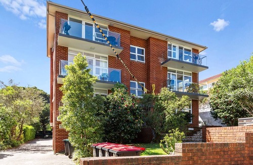 Manly Apartment | Gorgeous 3-Bed Manly Pad, Short Walk to the Beach