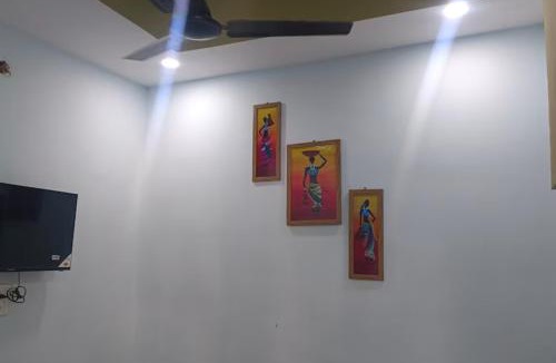 Ujjain Hotel | Goroomgo Hotel Priyanshi Palace Ujjain
