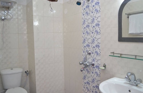 Munsyari Hotel | Goroomgo Vijay Mount View Resort Munsyari