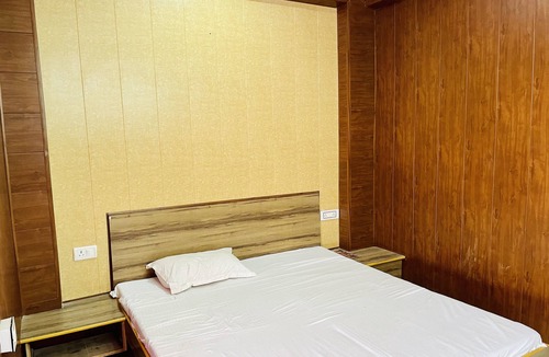 Mathura Hotel | Grand Ganga Resort