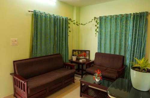 Elappara Hotel | Grand Happy Stay