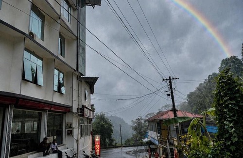 Devikolam Hotel | Grand Munnar Rooms