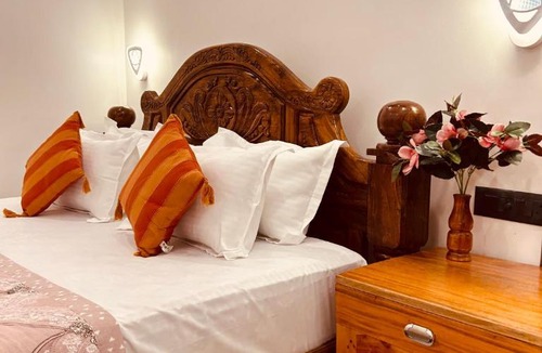 Thekkady Hotel | Grand Periyar, Near Kumily Busstation,Thekkady