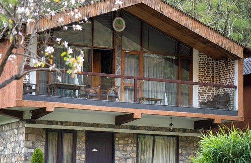 Bullawala Hotel | GrannyS Den Resort