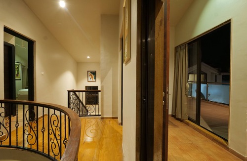 St.Stanislaus Villa Villa | Greay Wood Villa