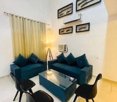 Udyog Vihar Villa | Greek House By Housiify