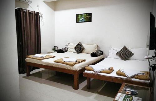 Nagaon Hotel | Green Didis Cottage