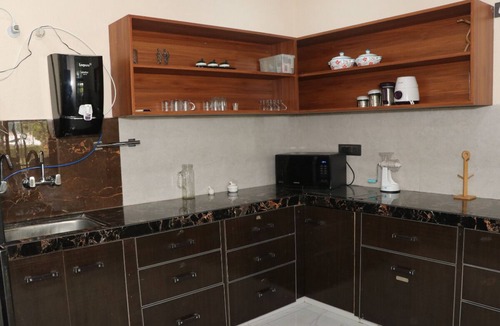 Jaipur House | Green Palm Estate Elegant 5BR Farm Stay in the Heart of Jaipur with Garden&Pool