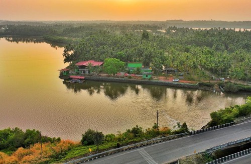 Kundapur Hotel | Greenland Waterfront