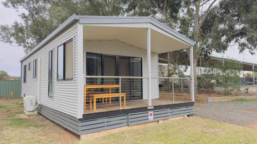 Griffith Other | Griffith Tourist Caravan Park