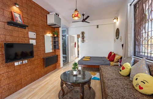 Benaulim Apartment | Ground Floor Studio With S Pool 3 Min Ride To Benaulim Beach