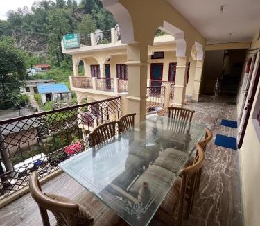 Narainkoti Hotel | Gujrat Bhawan