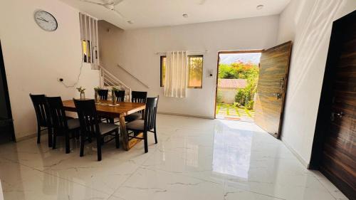 Karjat Hotel | Gypsy soul villa 18