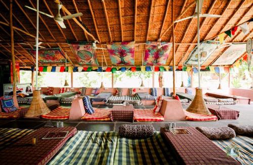 Sanapur Hotel | Hampi Waterfall Cottages