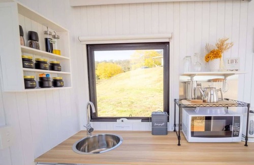 Boorabee Park House | Hampson Farm Stay Valley View by Tiny Away