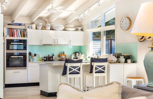 Pretty Beach Central Coast House | Hampton Cottage by HolidayCo.