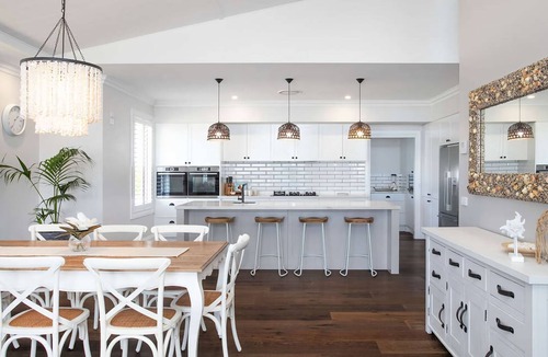 Ulladulla House | Hamptons Ocean Escape - The most beautiful home for your next luxurious, relaxing getaway