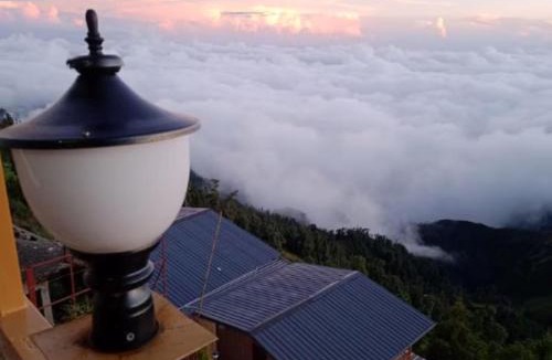 Dhanaulti Hotel | Hansdi Resort Dhanaulti - Stotrak Hotels