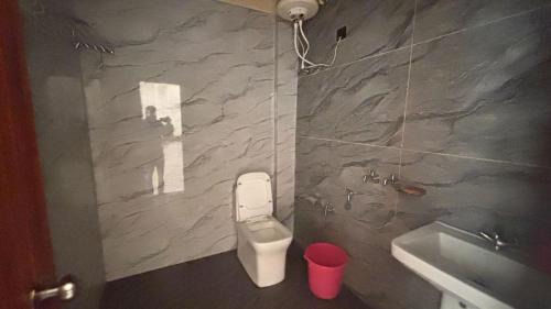 Bhatwari Hotel | Harsil River Retreat