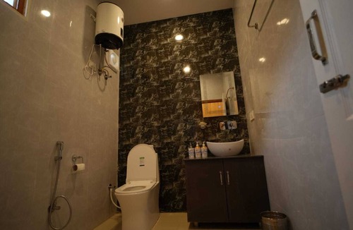 Yamunotri Hotel | Heaven Resorts