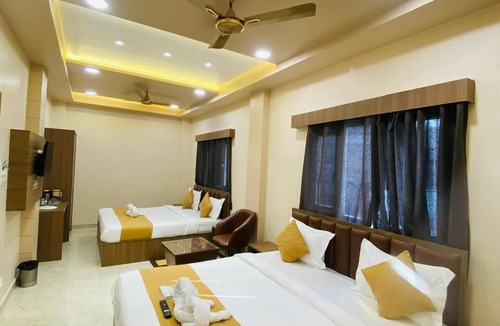Varanasi Hotel | Hello Banaras