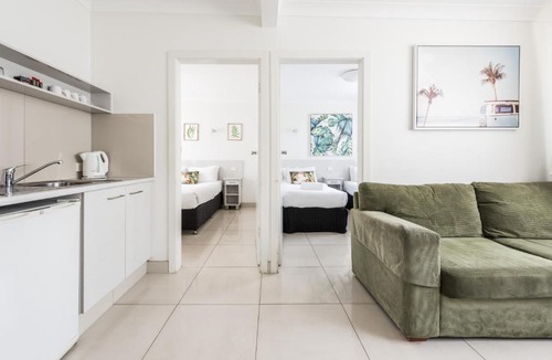 Byron Bay Hotel | Hibiscus Motel