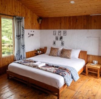 Bihar House | Hidden Orchard Stay, Jibhi Tirthan Valley