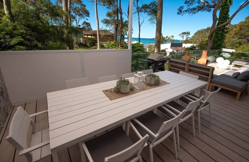 Surf Beach House | High View Haven - Ocean views, right by the beach