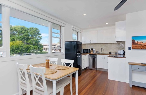 Brunswick Heads Apartment | HIGHTIDE3-PARK AND RIVER VIEW