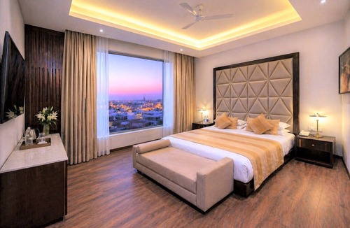 Abu Road Hotel | Hillcrest Hotel & Resort