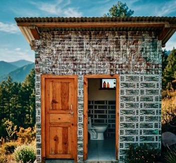 Mohal Ski Chalet | Hima 360, A Frame Cabin, Panaromic Sainj Valley Views, Bhatkanda