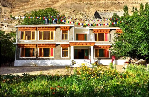 Tingmosgang House | Himalayan Abode