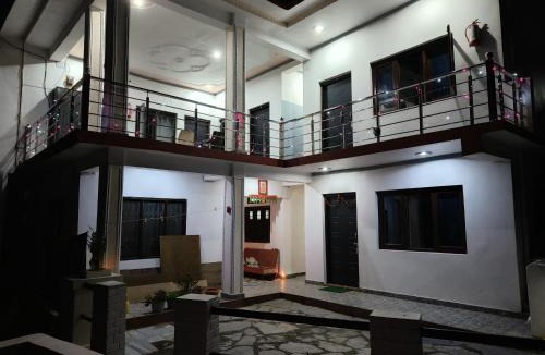 Kausani House | Himalive Homestay