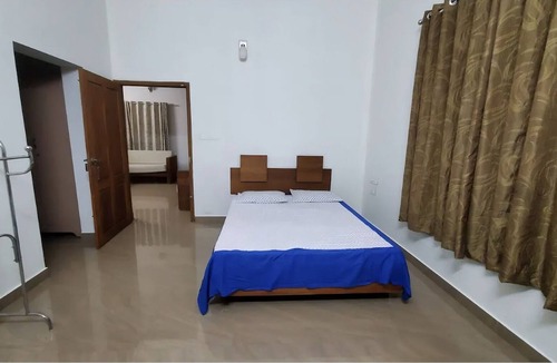 Pala House | Holiday Home in Pala. Quiet,cozy, eco-friendly house close to the market & city.