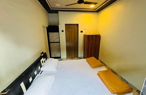 Murud House | holiday homes