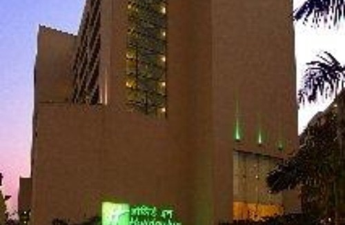 Sakinaka Hotel | Holiday Inn Mumbai International Airport, an Ihg Hotel