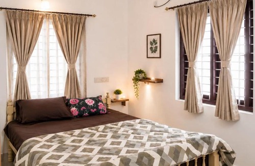 Kazhakuttam Hotel | Holiday Out hotel trivandrum