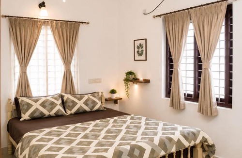 Kazhakuttam Hotel | Holiday Out hotel trivandrum