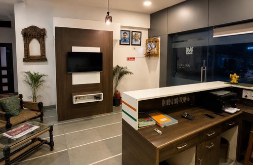 Ahmedabad Hotel | Home Stay Inn 5 min from Sardar Vallabhbhai Patel International Airport Ahmedabad