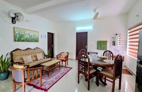 Kumbalam Apartment | Homestay Cochin - 3 Bedroom Apartment