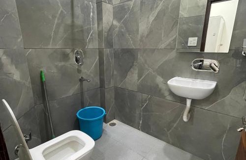 Amritsar House | Homestay Comforts 500m from Amritsar Airport