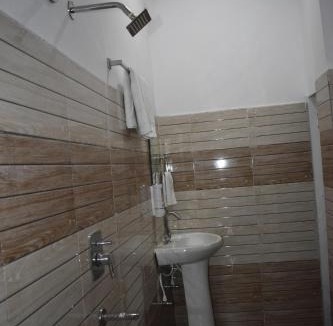 Chamba House | Homestay Near Tehri Lake Chamba uttrakhand