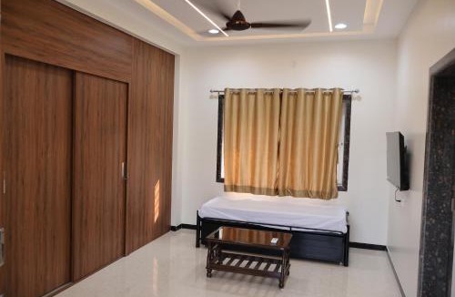 Kihim House | Homestay Serene Coast Inn