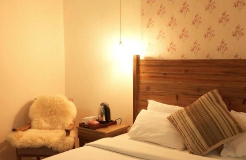 Leh Bed & Breakfast | Horzay stays - Double Room with Mountain View - 7