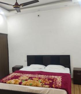 Ghaziabad Hotel | Hotal royal inn piler no737 near Duhai RRTS Metro