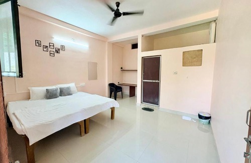 Jabalpur Hotel | Hotel 5 Star Yatri Vishram Dormitory And Rooms