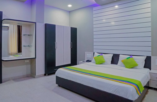 RR Nagar Hotel | Hotel 98 Street