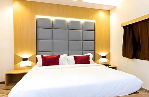 Andheri West Hotel | Hotel Aarti Residency